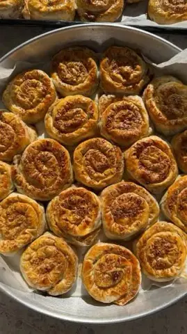 Gül Böreği