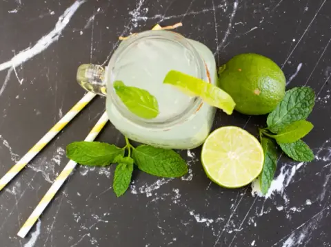 Ev Yapımı Limonata